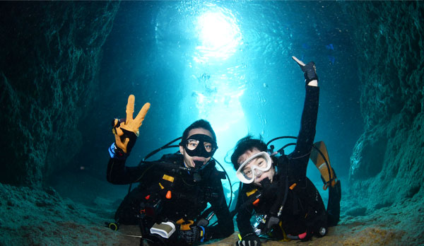 Blue Cave FUN Diving